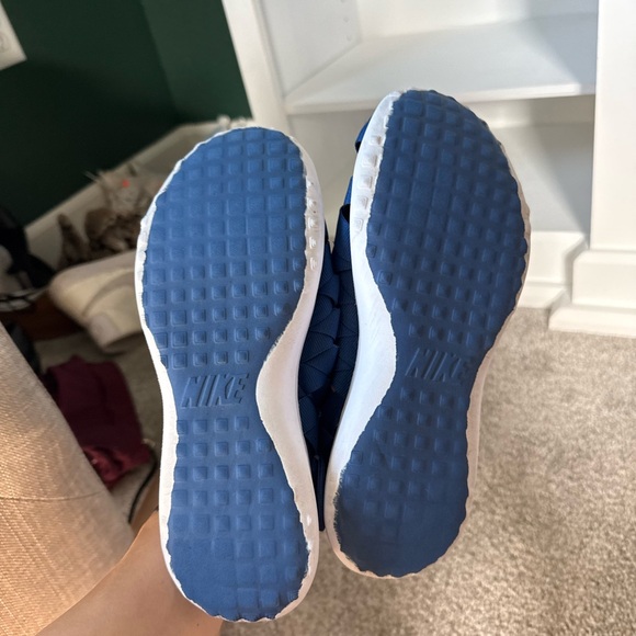 Nike juvenate woven sneakers - Picture 6 of 6